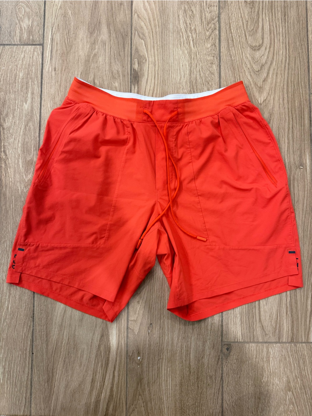 Lululemon License to Train 7” Shorts size L
